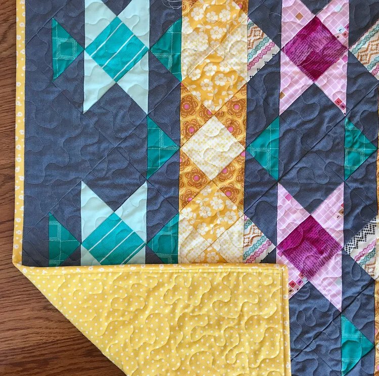 Old-Mohawk-Quilt-Pattern-Chambray-by-AnneMarie-Chany8.jpeg