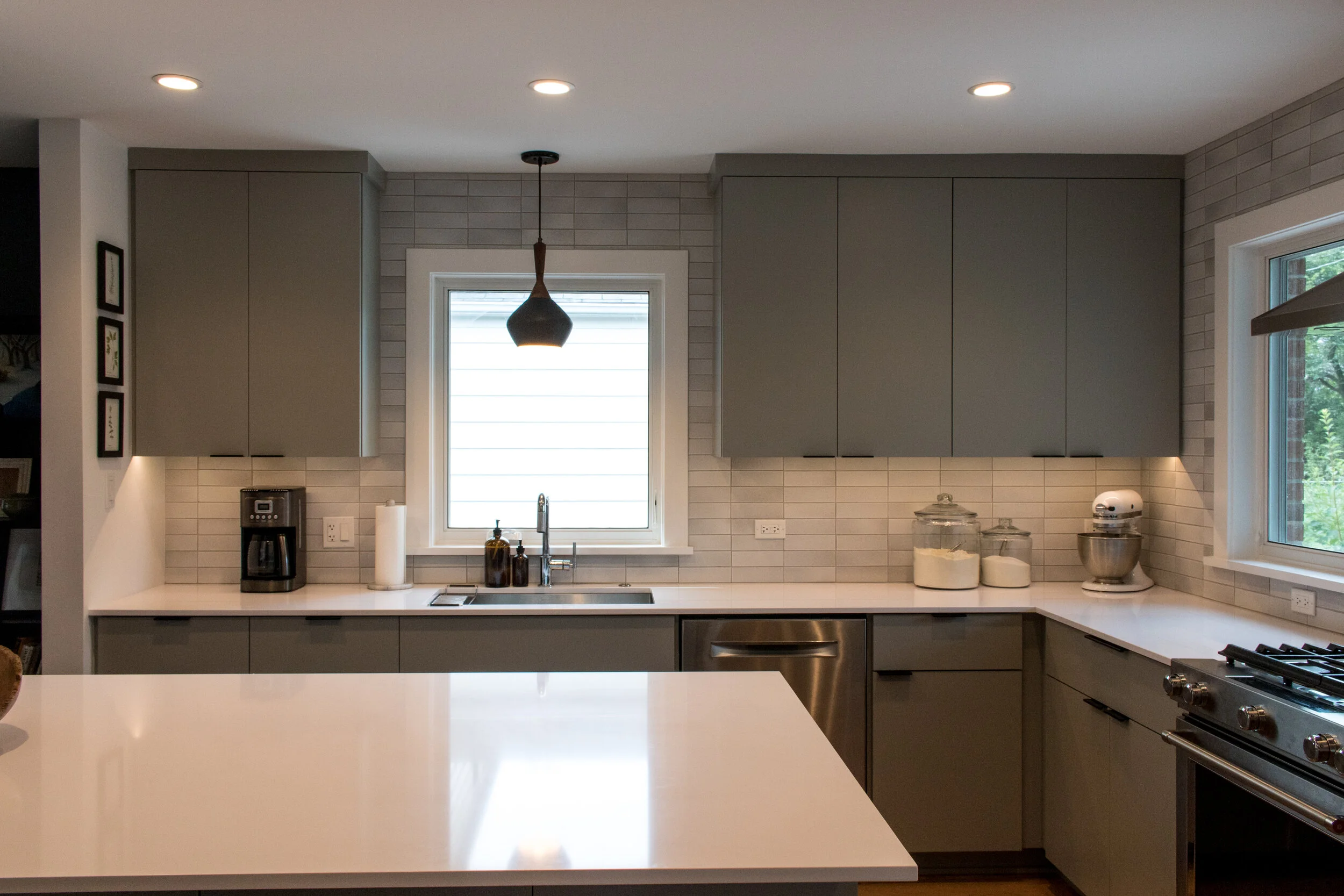  Photo by Asher Ginnodo 