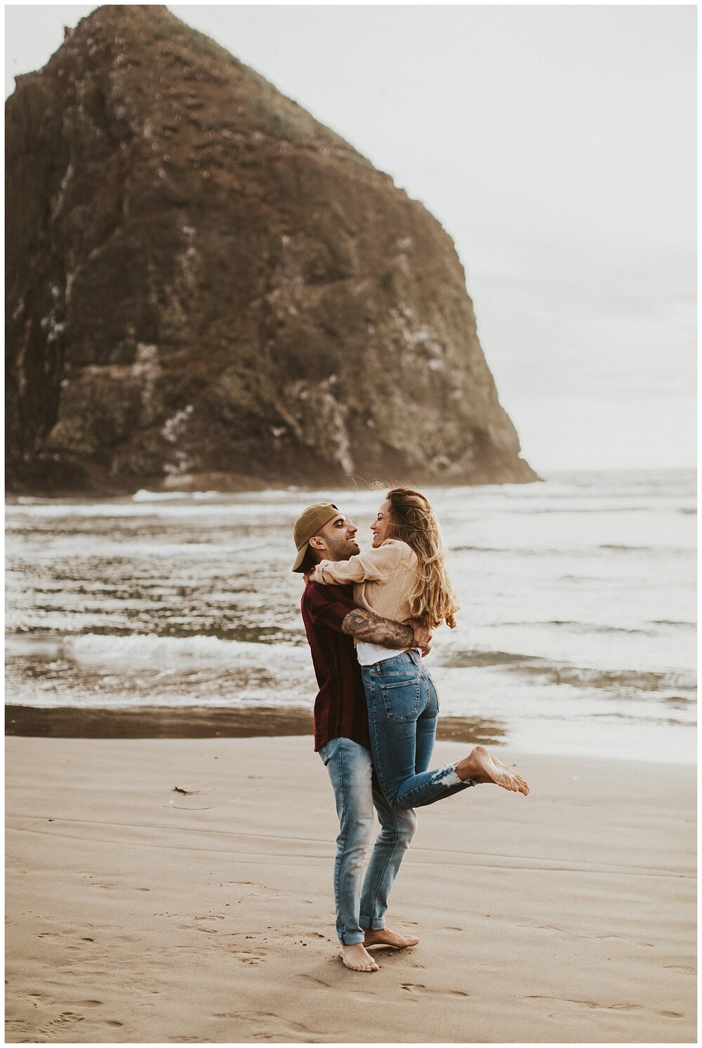 Oregon Couples Photographer