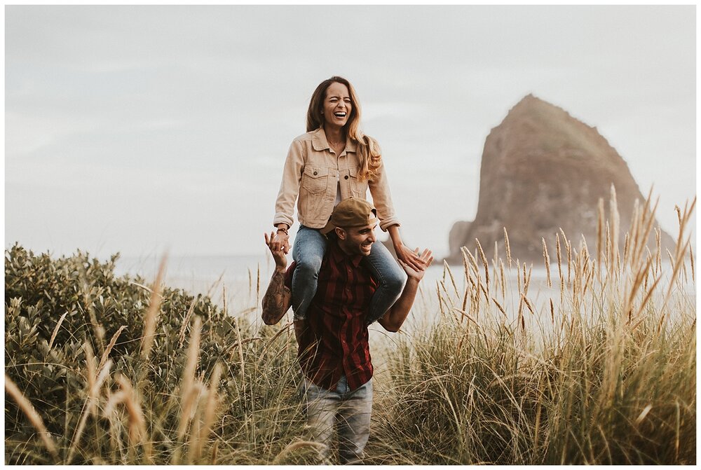 Cannon Beach Couples Photos