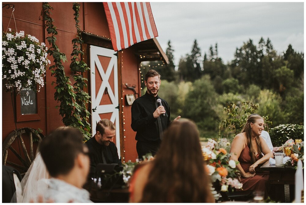 backyard-barn-wedding_0073.jpg