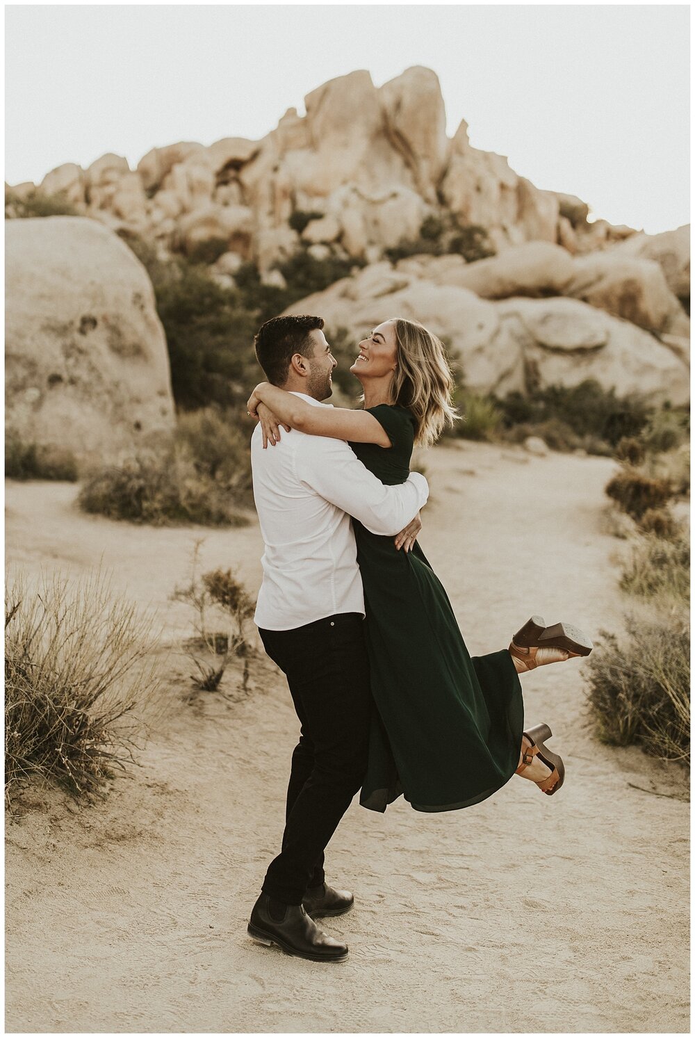 joshua-tree-engagement_0010.jpg