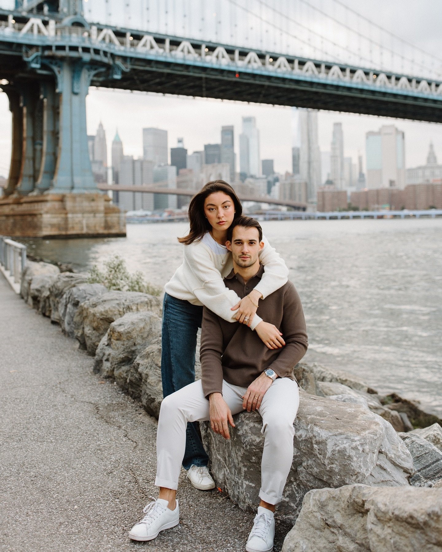 The most UNREAL session in Brooklyn from last week 🤩 can every day be like this day?! 💫
.
#nycphotographer #nycengagementphotographer #nycweddingphotographer #nyc #brooklynphotographer