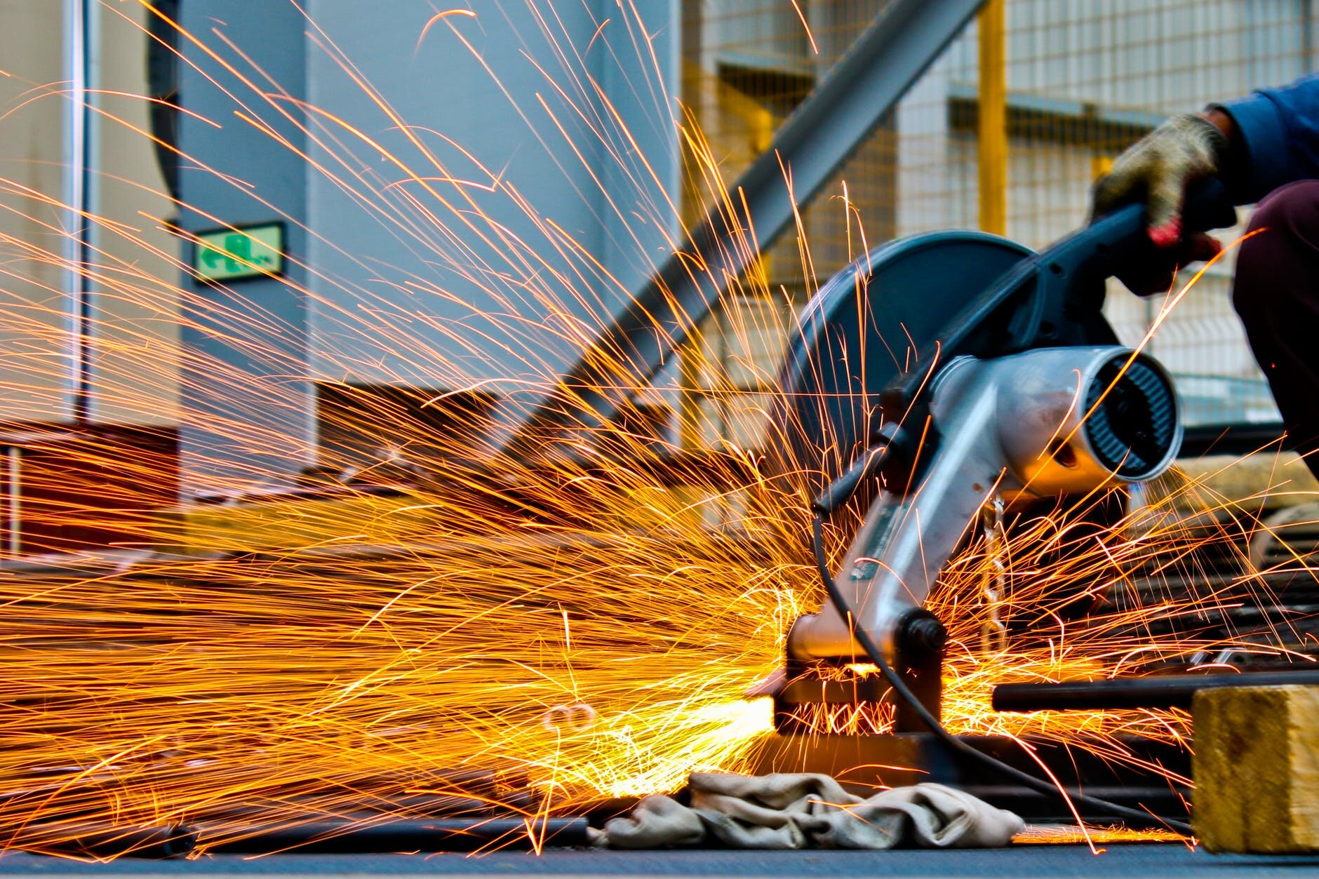 pexels-photo-1145434-stock-free-saw.jpeg