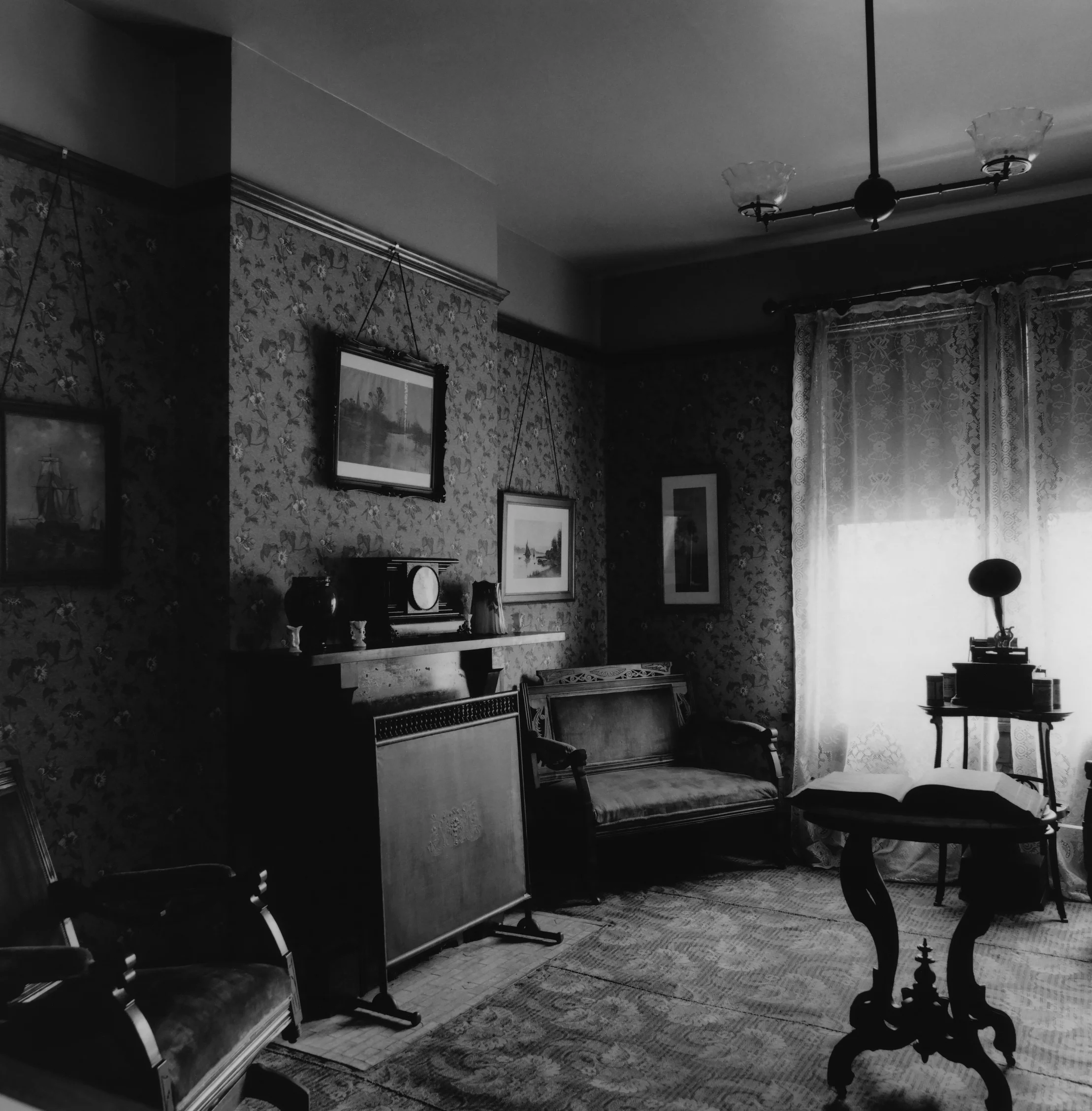 Paul Lawrence House (Interior), Dayton, Ohio, 1995