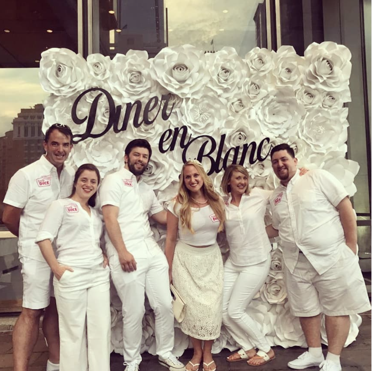 Thirsty-Dice-Diner-En-Blanc-2018.png