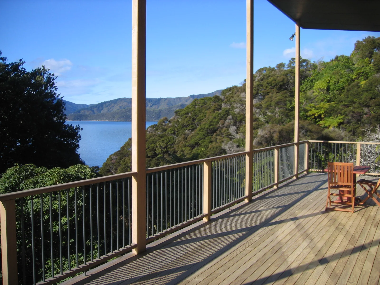 Mitchell - Lochmara 016.JPG