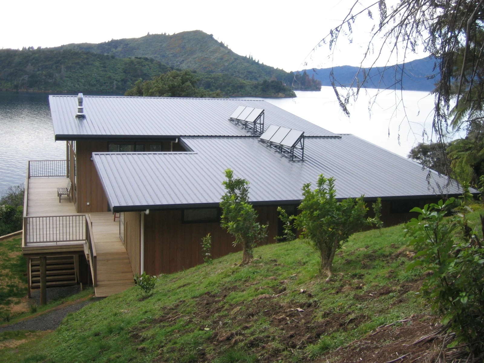 Mitchell - Lochmara 011.JPG