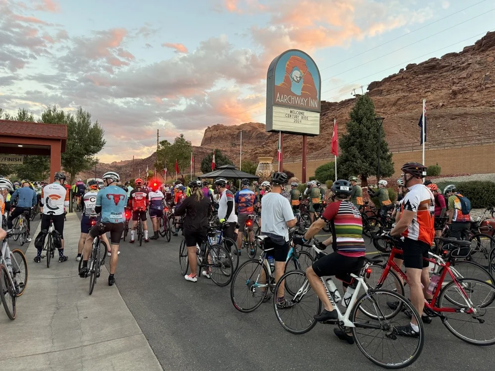 24MCT_Skinny-Tire-Events_00078 Large.jpeg