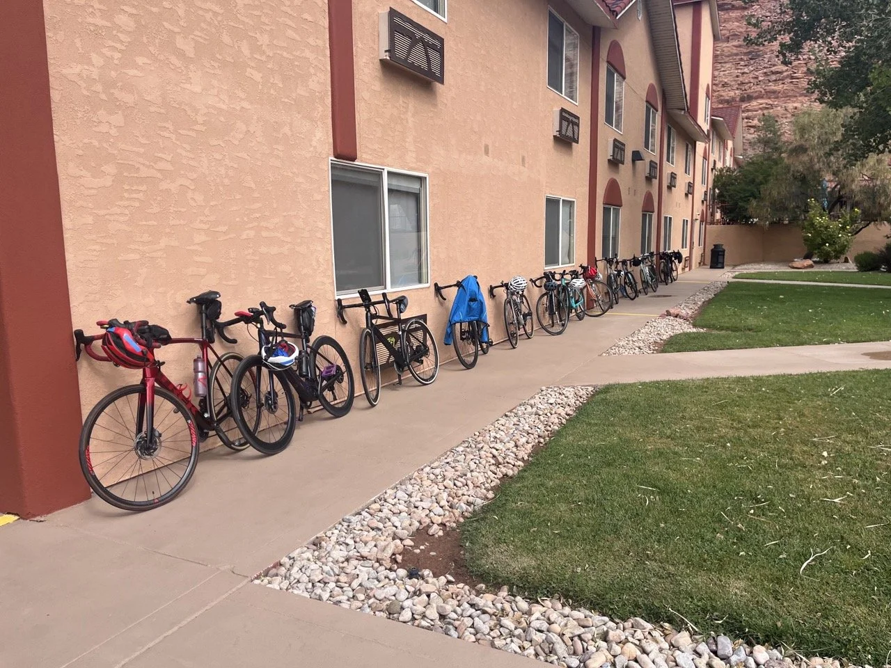 24MCT_Skinny-Tire-Events_00146 Large.jpeg