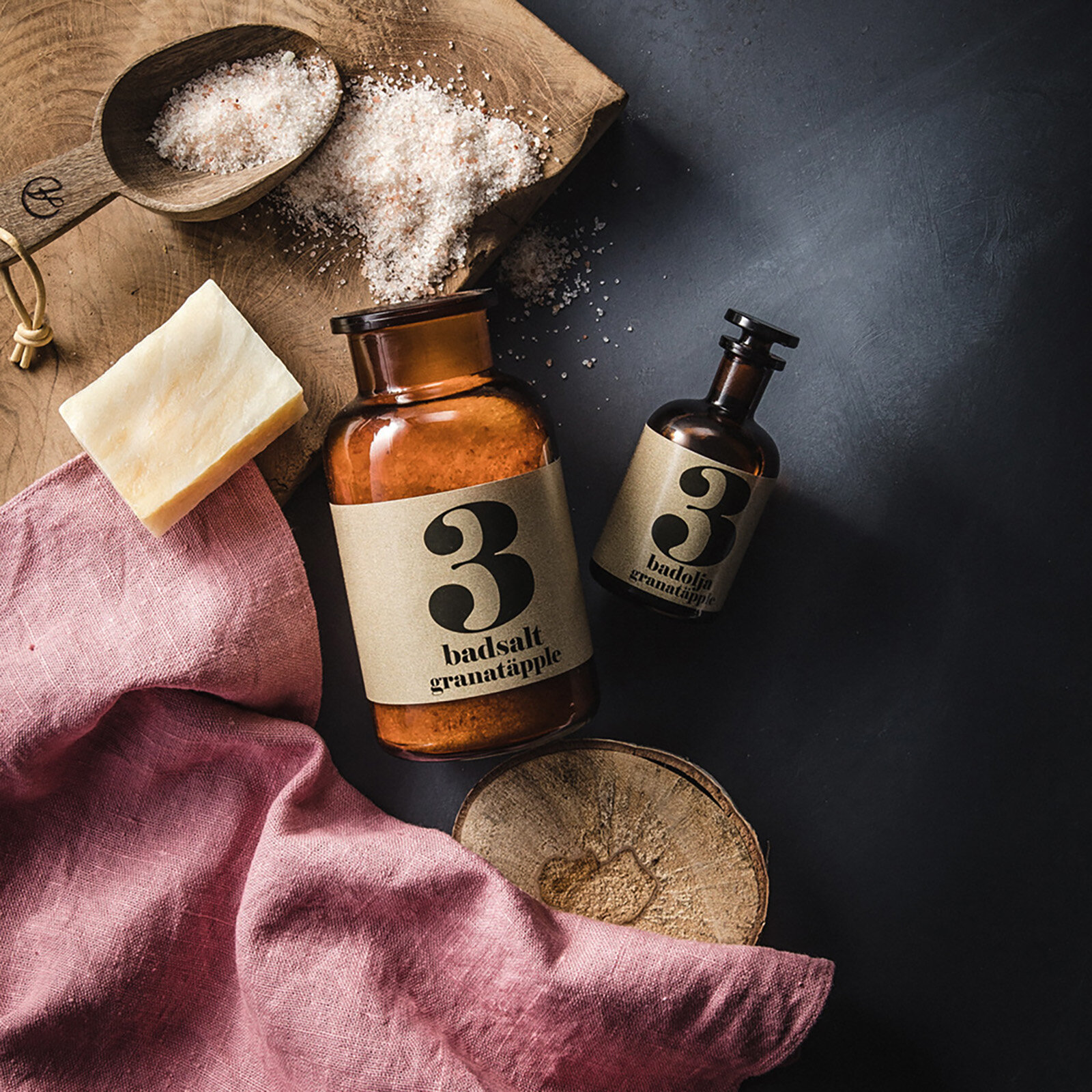Luxury_Bath_HERO copy_melbourne_Photographer_Niki_Schuch_.jpg