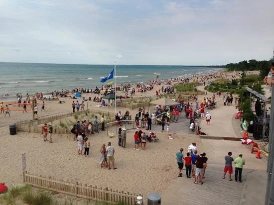 main-beach-grand-bend.jpg