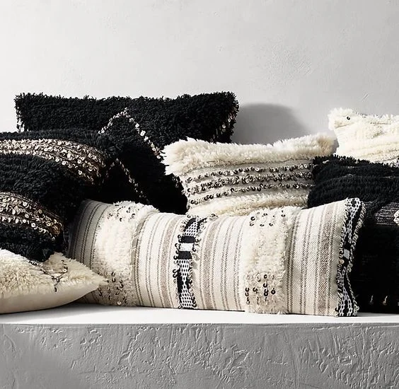 Beautiful cushions also made in the Moroccan Wedding Blanket style, ideal if you want to add these to you lounge suite or bed alongside your blanket!