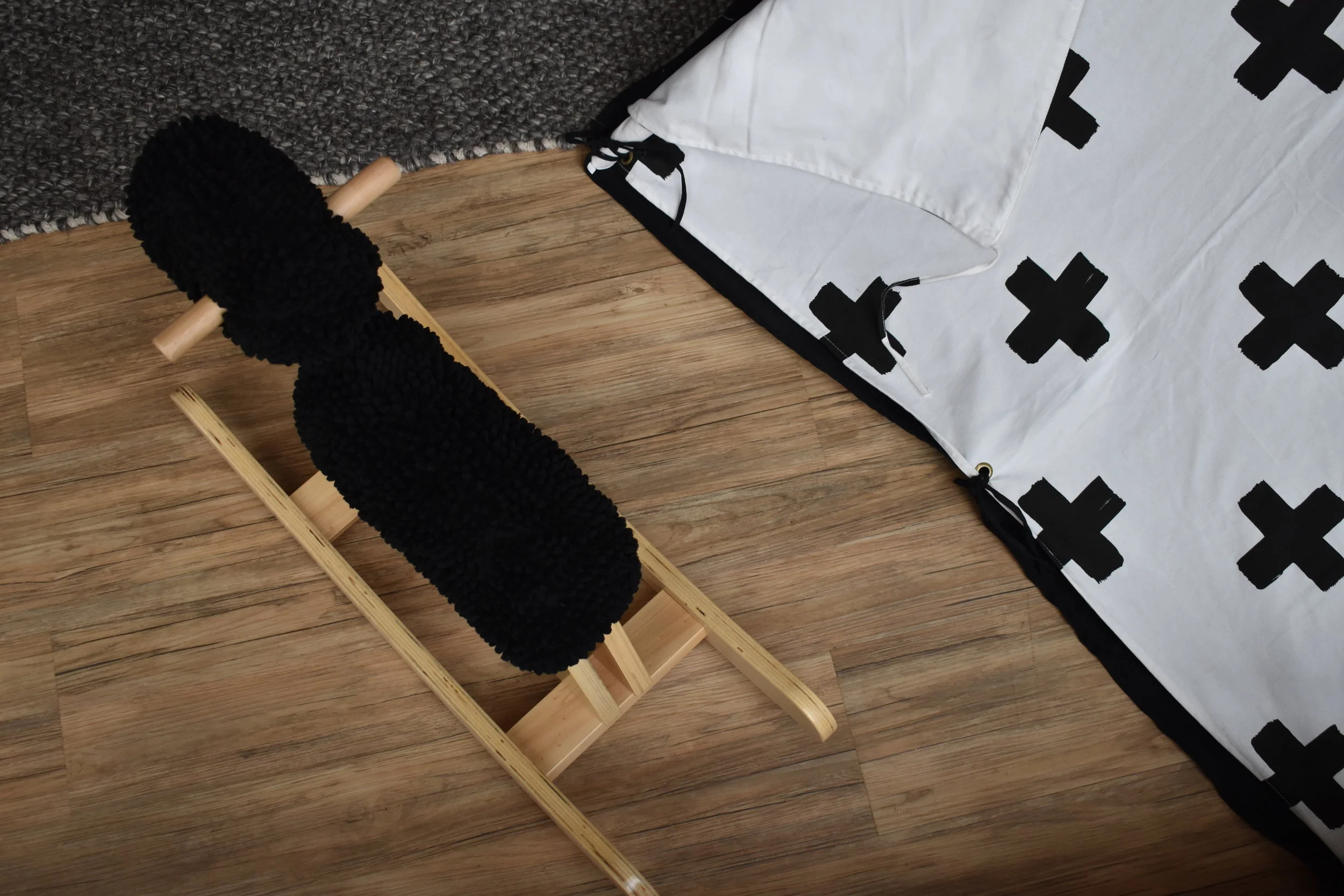Teepee, Flooring and Rug Detail