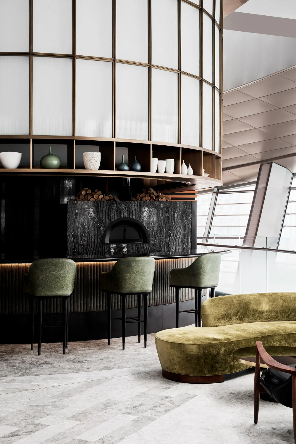 Sean-Connolly-at-Dubai-Opera-by-Alexander-CO-