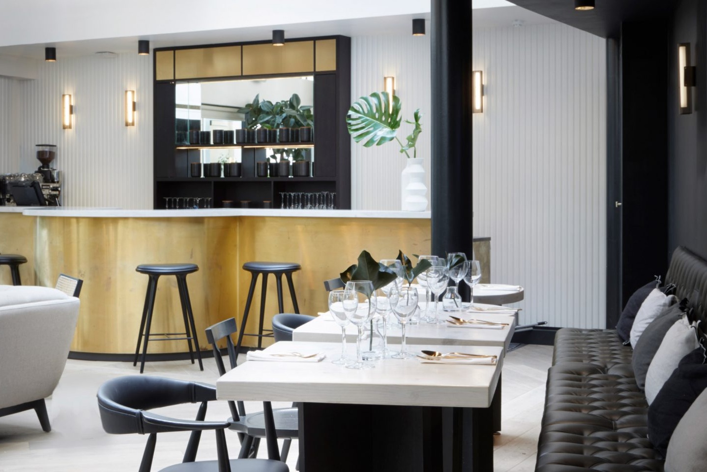 the-livingroom-design-haus-liberty-restaurant-hospitality-design