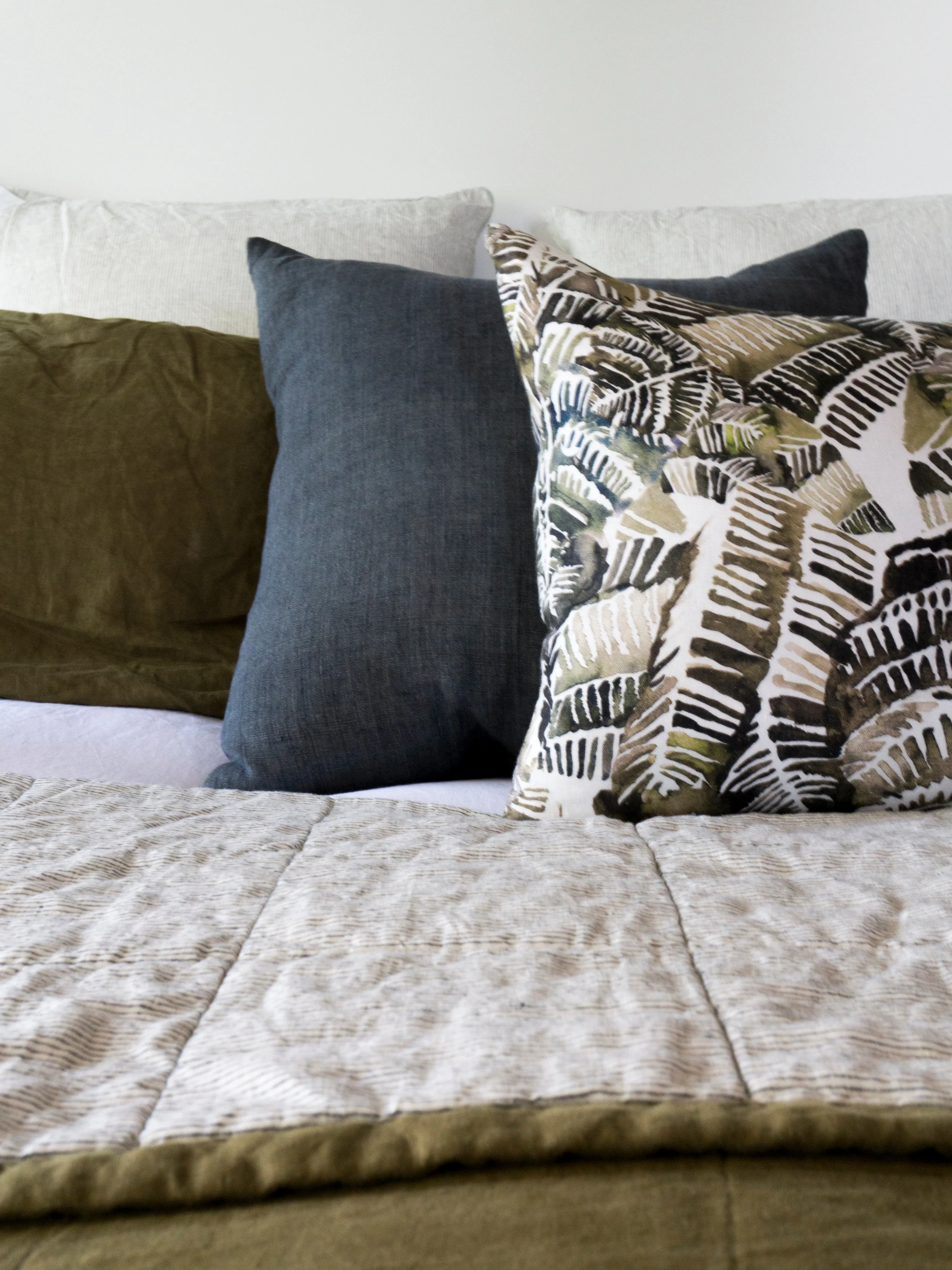 ava-bedroom16.jpg