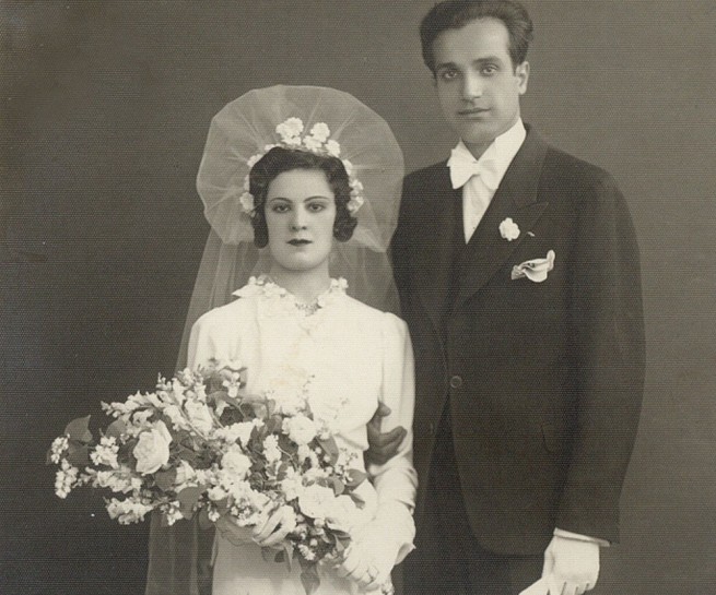 Wedding Photographer: 80 Years of Wedding Photographs