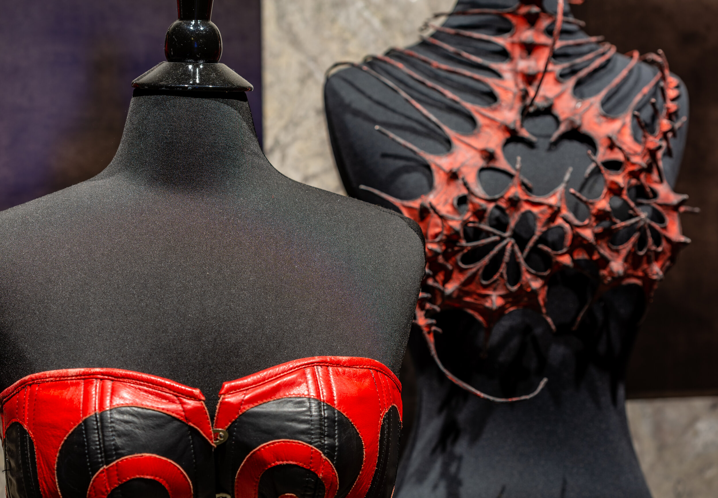  Close Up L:  Autumn Adamme  |  Dark Garden Corsetry    made for Cathie Jung R:  Nika Danielska  |  Exoskeleton Bra.   Nika Danielska ’s  Exoskeleton Bra  provides an armored protection for the fragile body. It references the woman warrior, exuding f