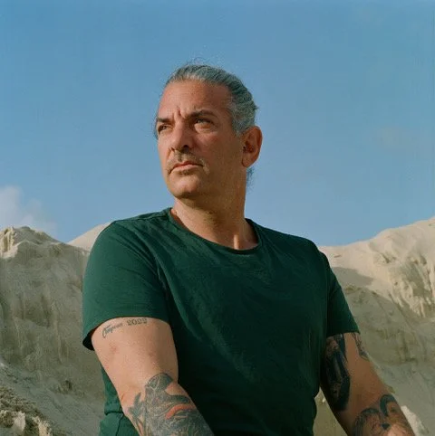 2_Facing the Sea_Lucas.jpeg