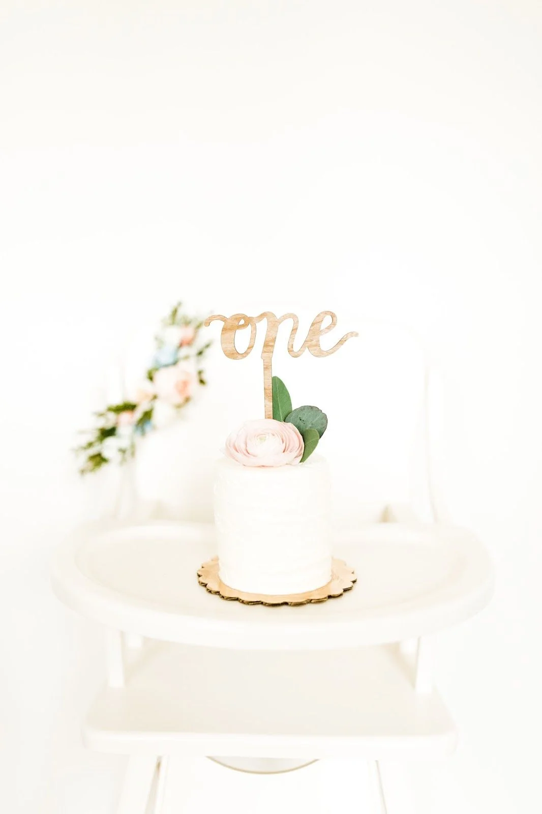 White Cake Smash.jpg
