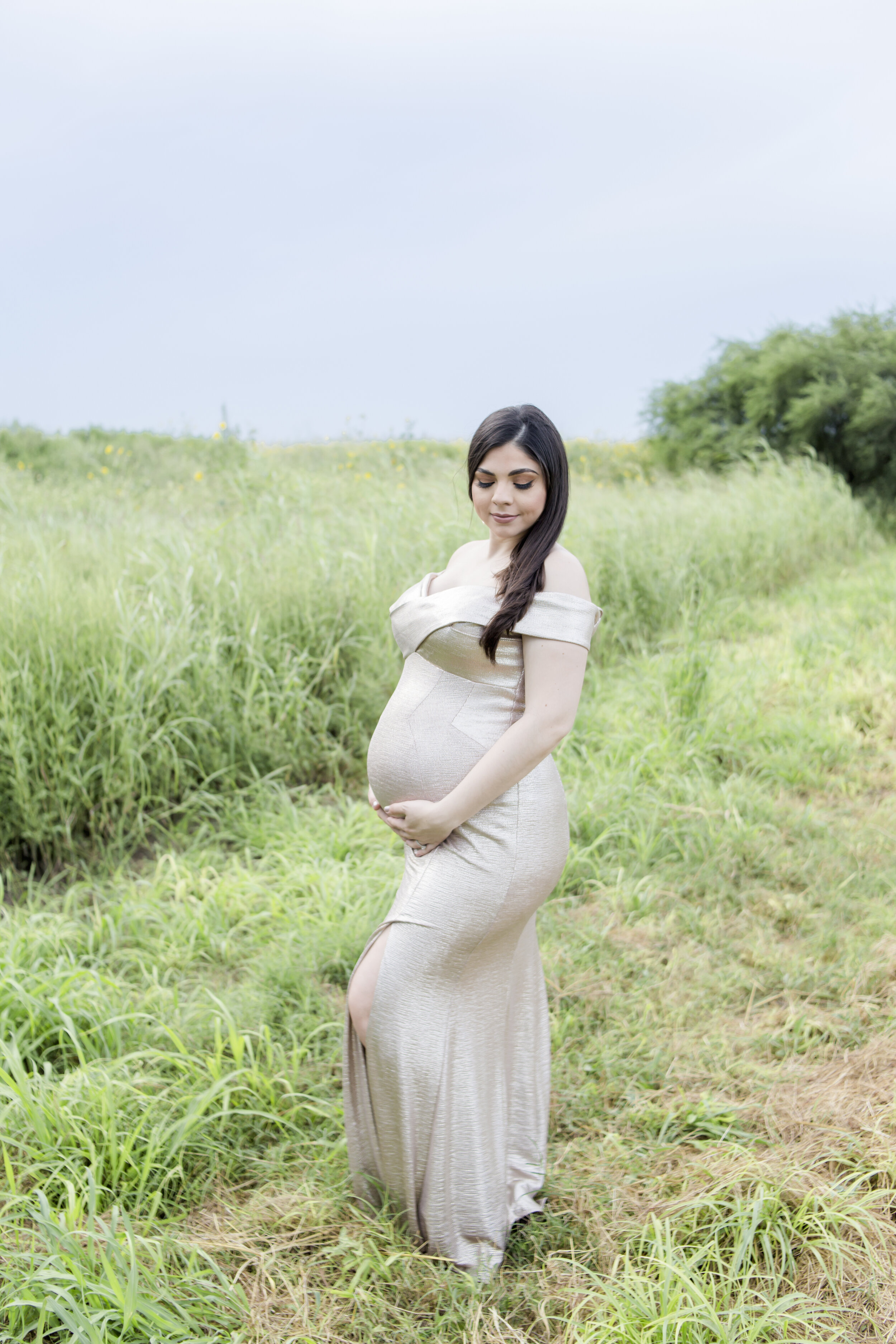 McAllen Maternity Photographer — Hello Baby Studios