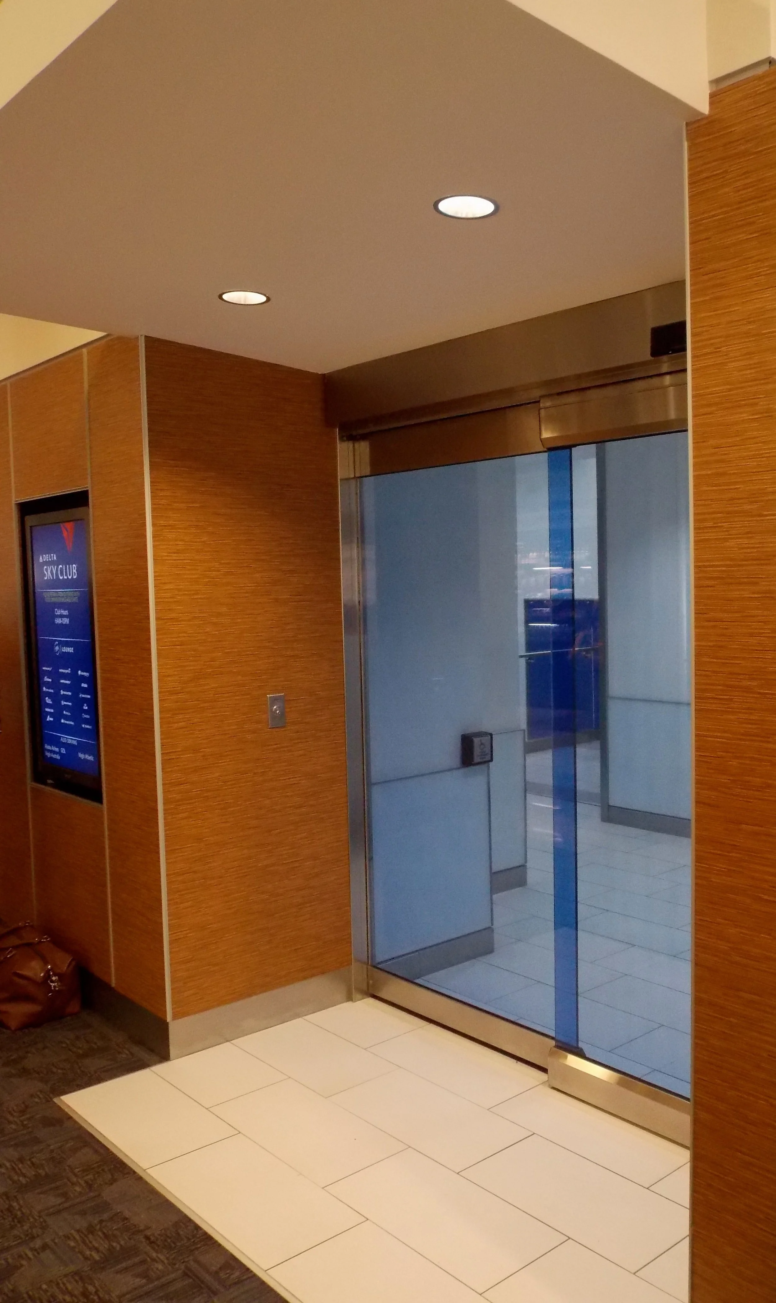 D12 entrance.JPG