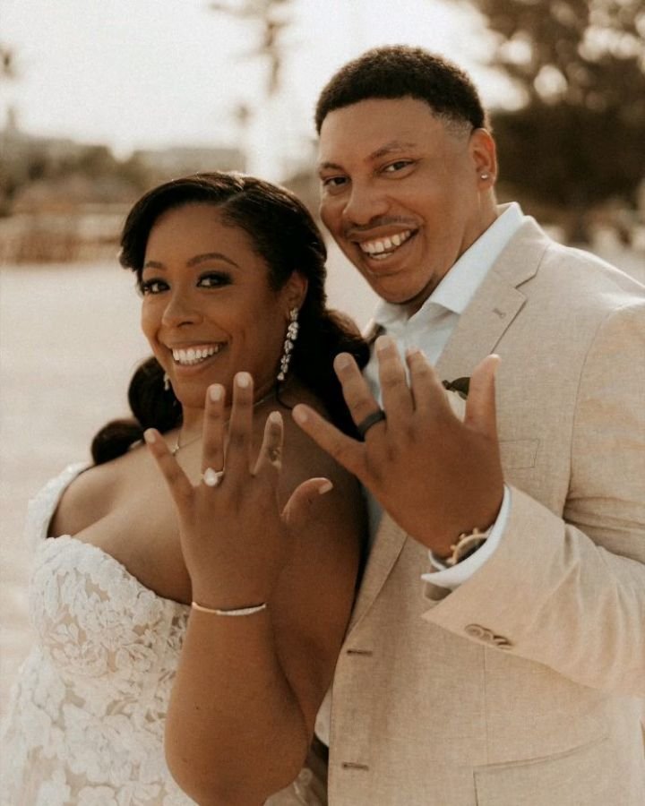 Tabian and Kim&rsquo;s wedding day was sunny and warm, with the Caribbean sun shining brightly. Surrounded by green palm trees, a clear blue sky, and the crystal-clear waters of the Dominican Republic, their special day was filled with love and the s