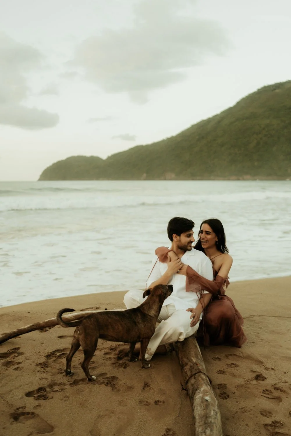 el-valle-beach-samana-engagement (33).jpg