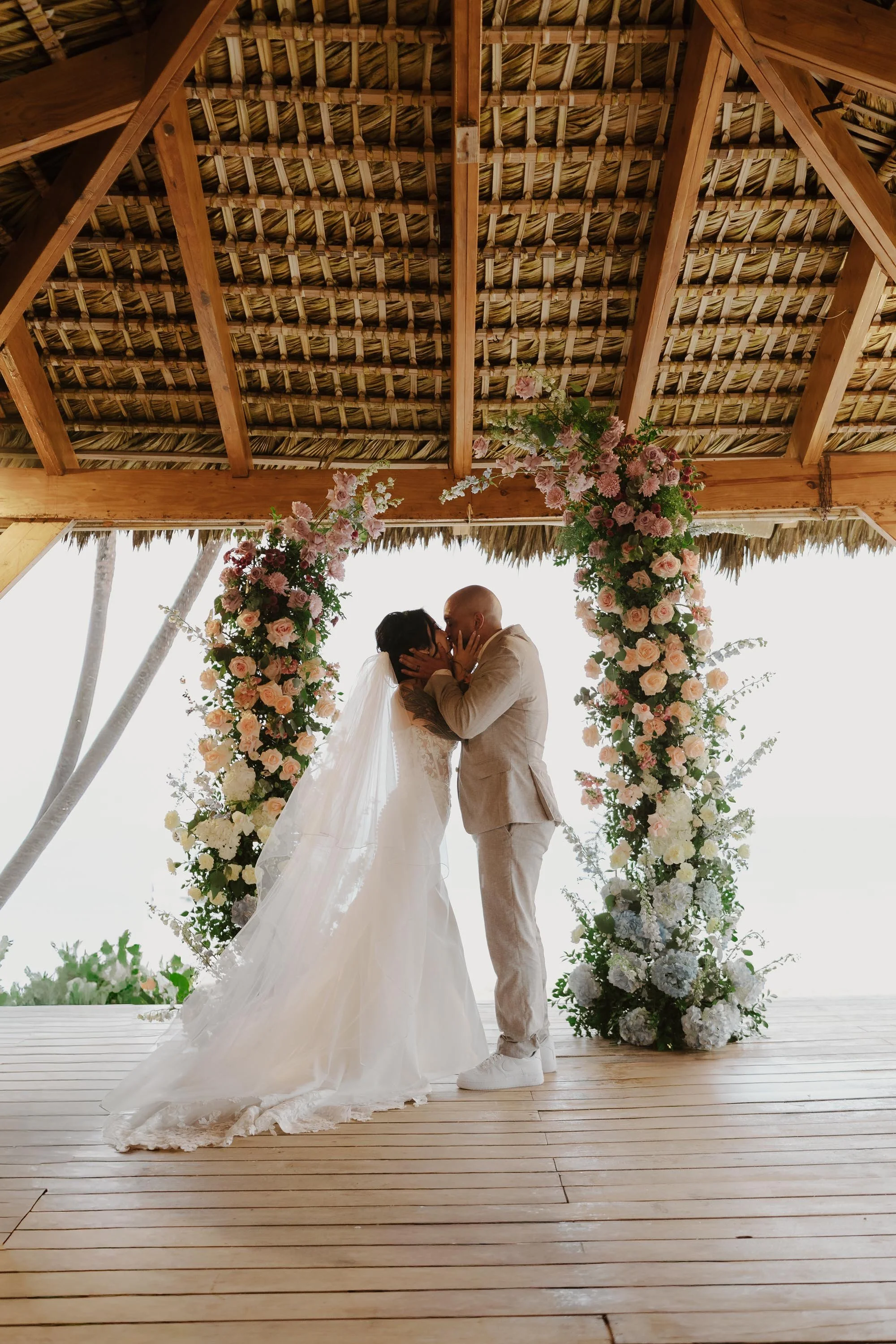 punta-cana-wedding-photographer-kukua-beach-dominican-republic (95).jpg