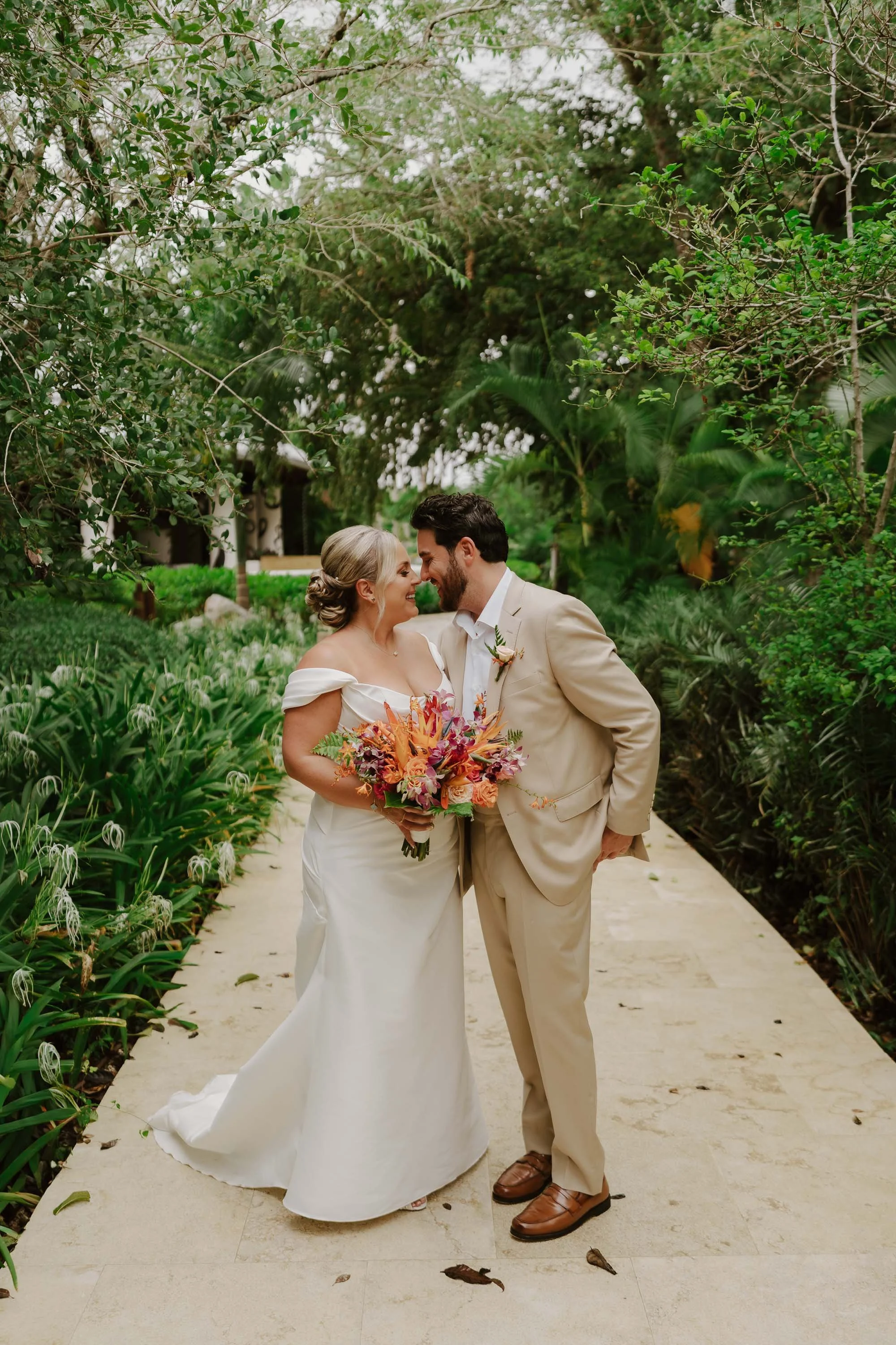 secrets-la-romana-wedding-photography-candid-adolfo-florentino-photography (78).jpg