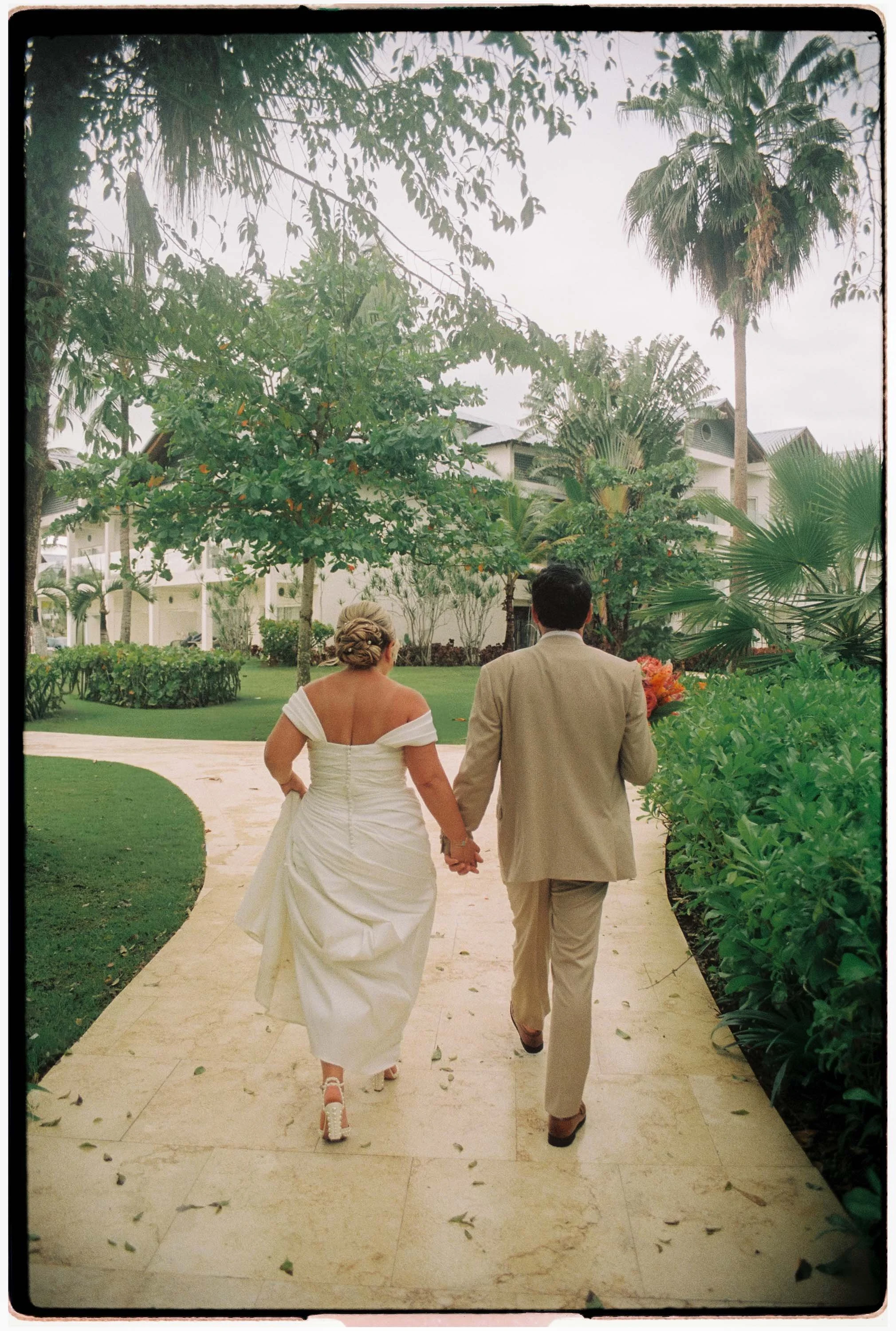 secrets-la-romana-wedding-photography-candid-adolfo-florentino-photography (80).jpg