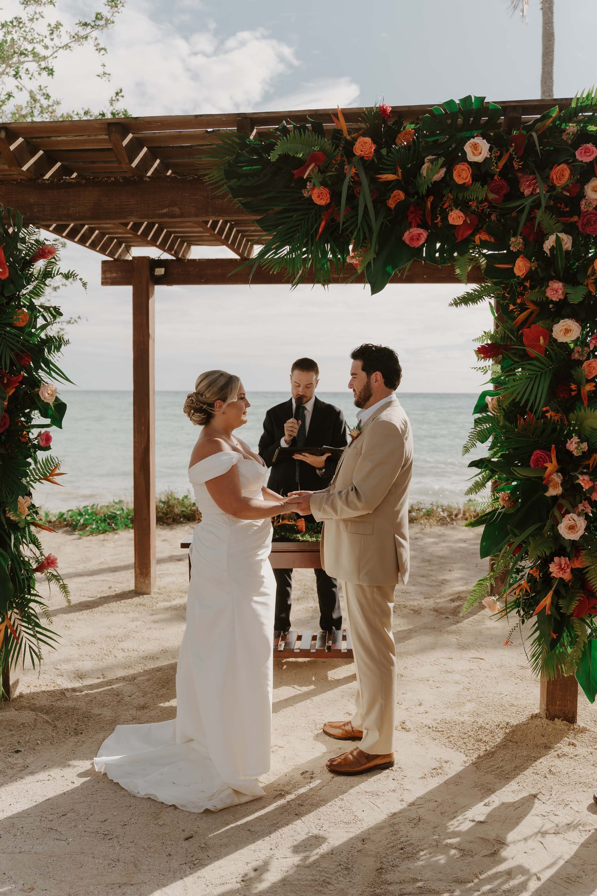 secrets-la-romana-wedding-photography-candid-adolfo-florentino-photography (99).jpg