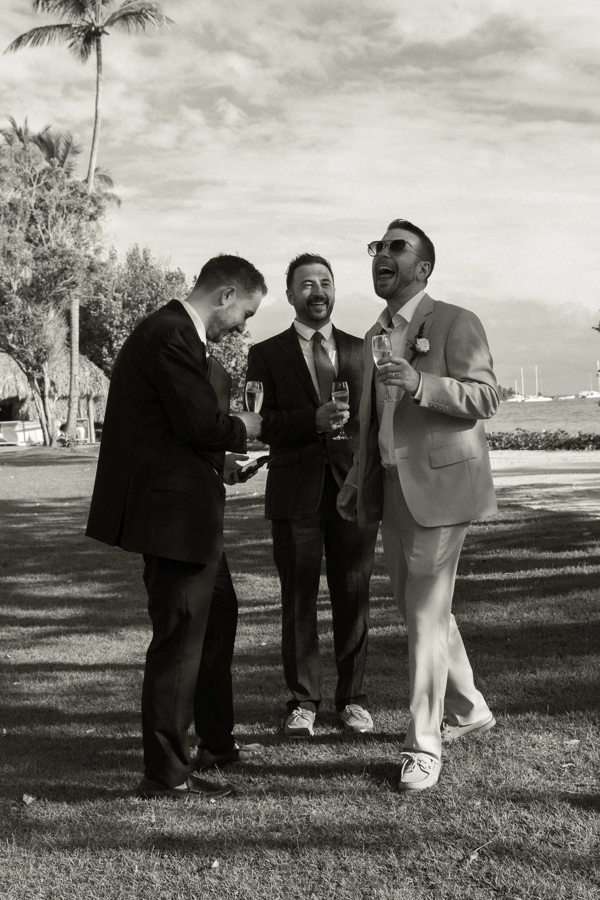 secrets-la-romana-wedding-photography-candid-adolfo-florentino-photography (109).jpg