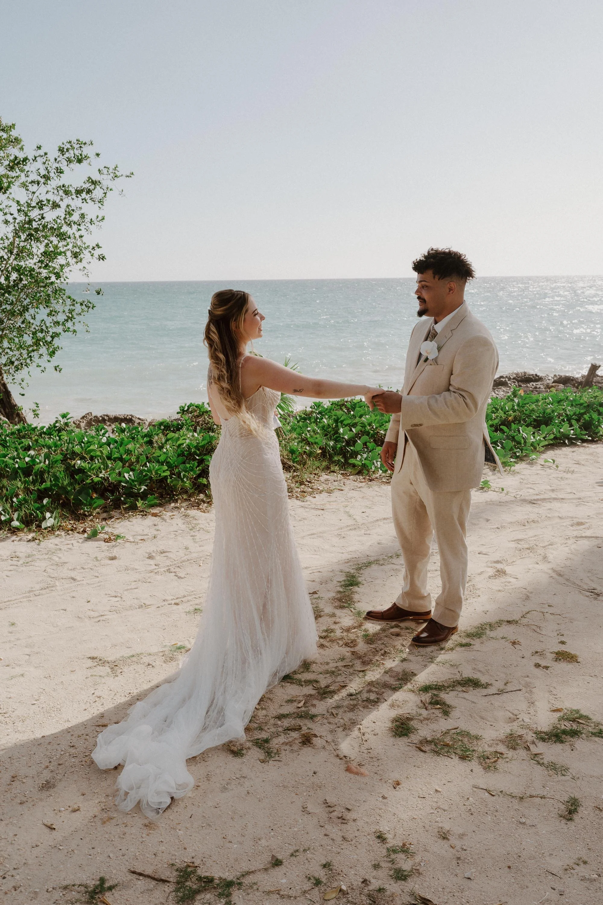 la-romana-punta-cana-wedding-photographer-adolfo-florentino-katie-byron-ocean (75).jpg