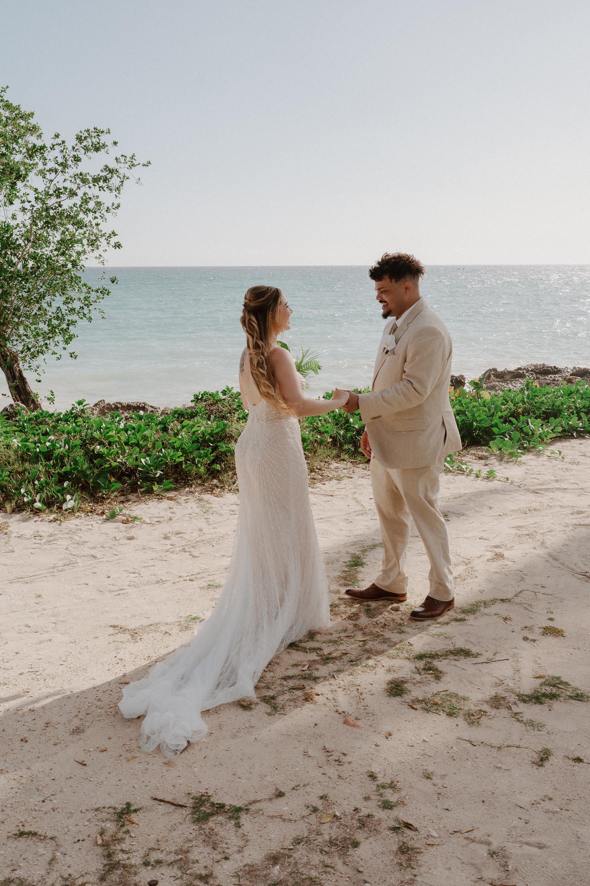 la-romana-punta-cana-wedding-photographer-adolfo-florentino-katie-byron-ocean (76).jpg