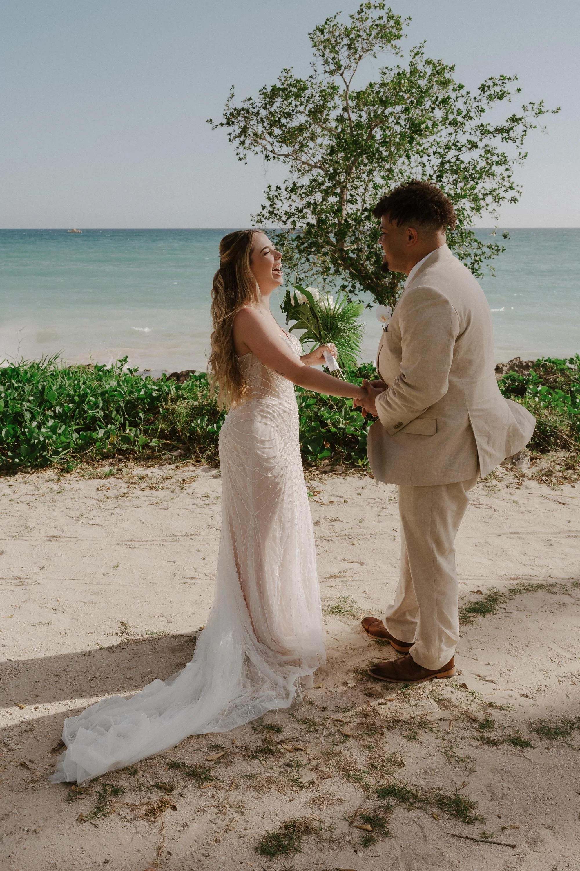 la-romana-punta-cana-wedding-photographer-adolfo-florentino-katie-byron-ocean (78).jpg
