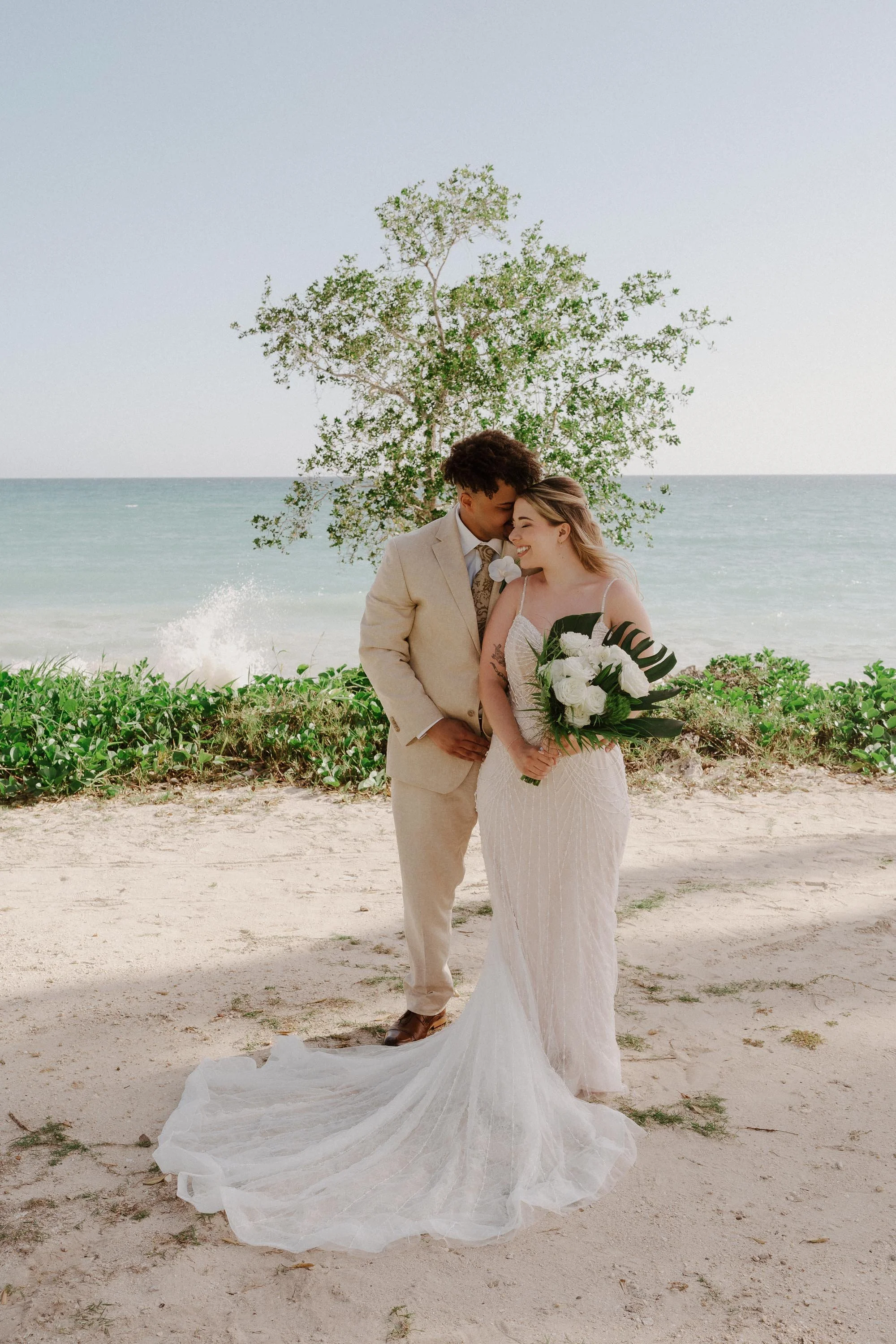 la-romana-punta-cana-wedding-photographer-adolfo-florentino-katie-byron-ocean (81).jpg
