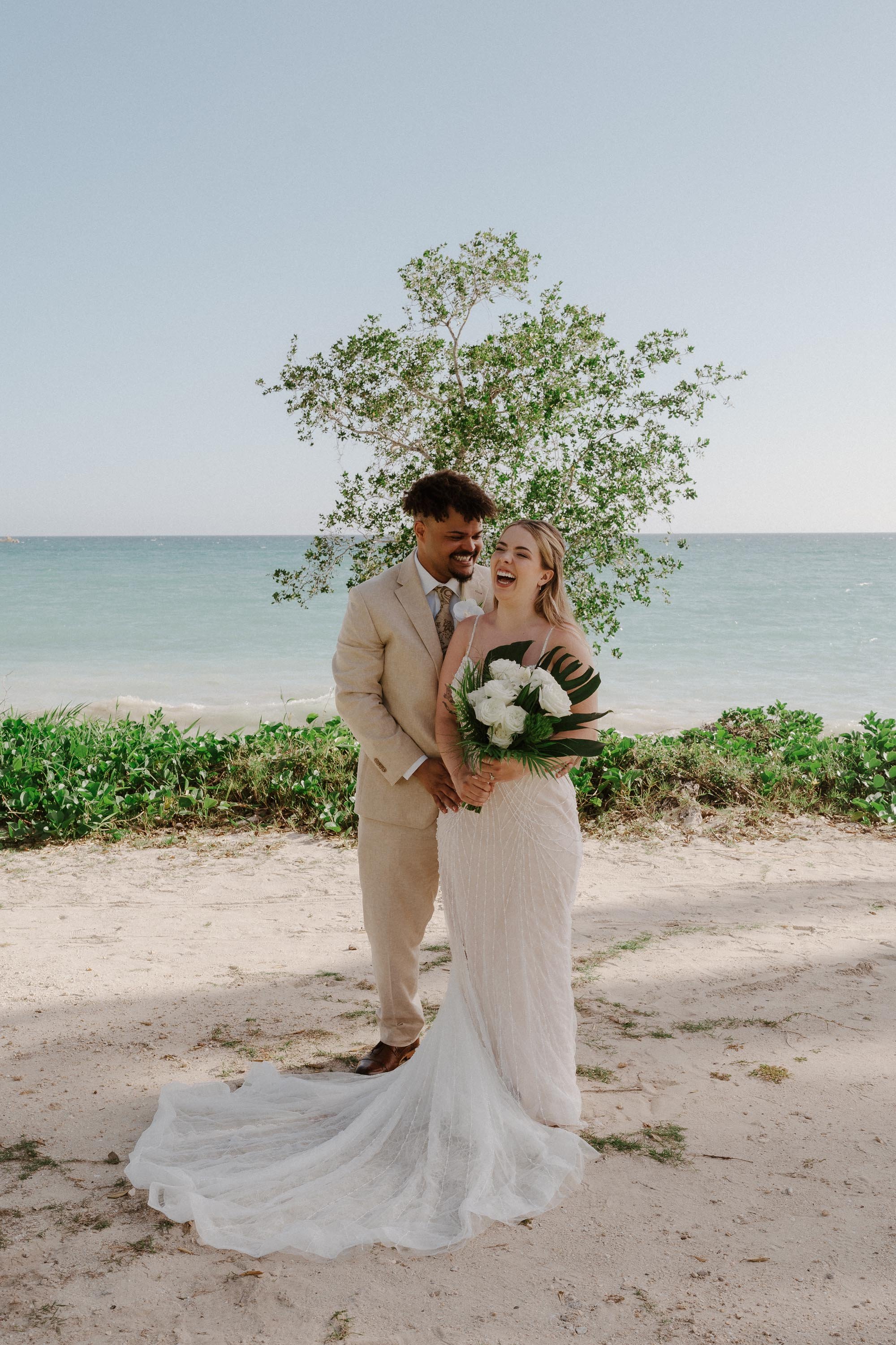 la-romana-punta-cana-wedding-photographer-adolfo-florentino-katie-byron-ocean (82).jpg