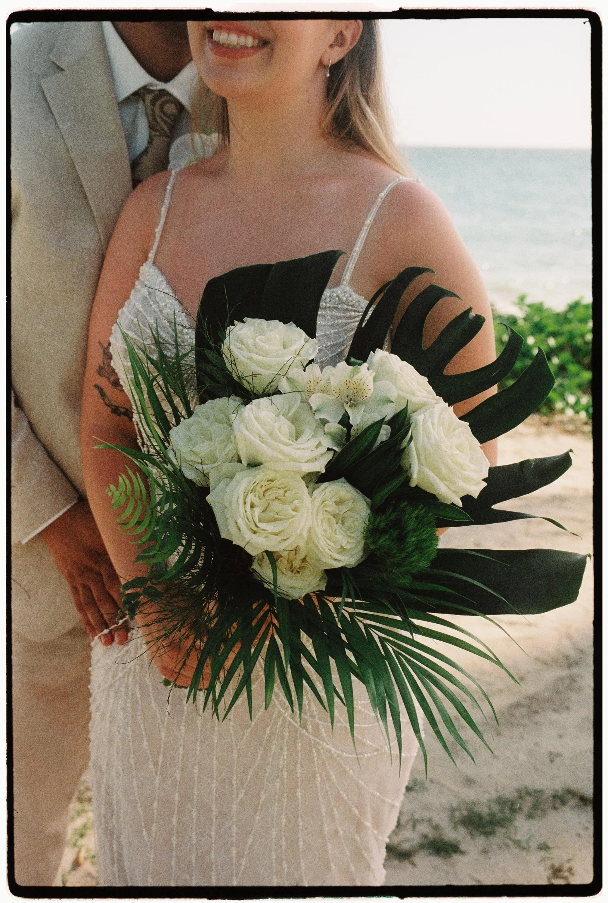 la-romana-punta-cana-wedding-photographer-adolfo-florentino-katie-byron-ocean (83).jpg