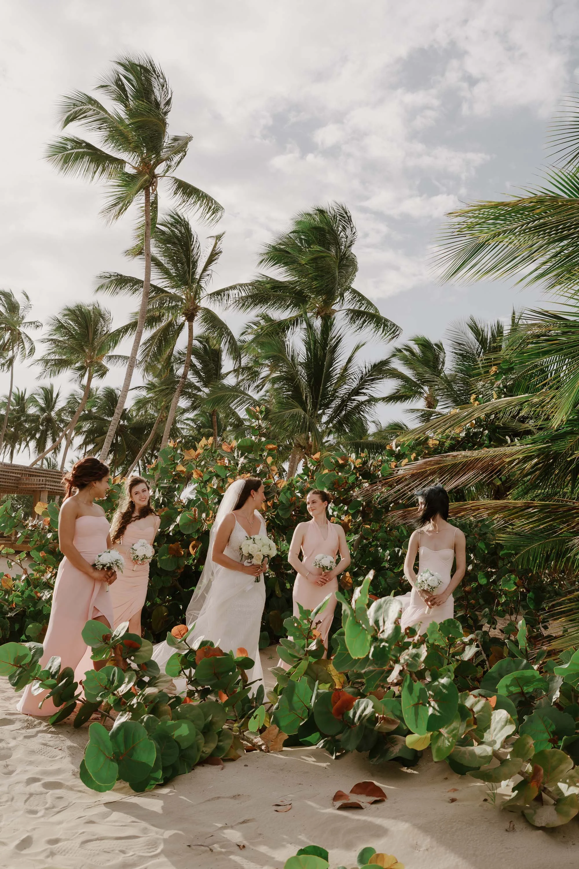 dreams-secrets-esmeralda-punta-cana-dominican-republic-wedding-photographer-miches-adolfo-florentino-photography (153).jpg