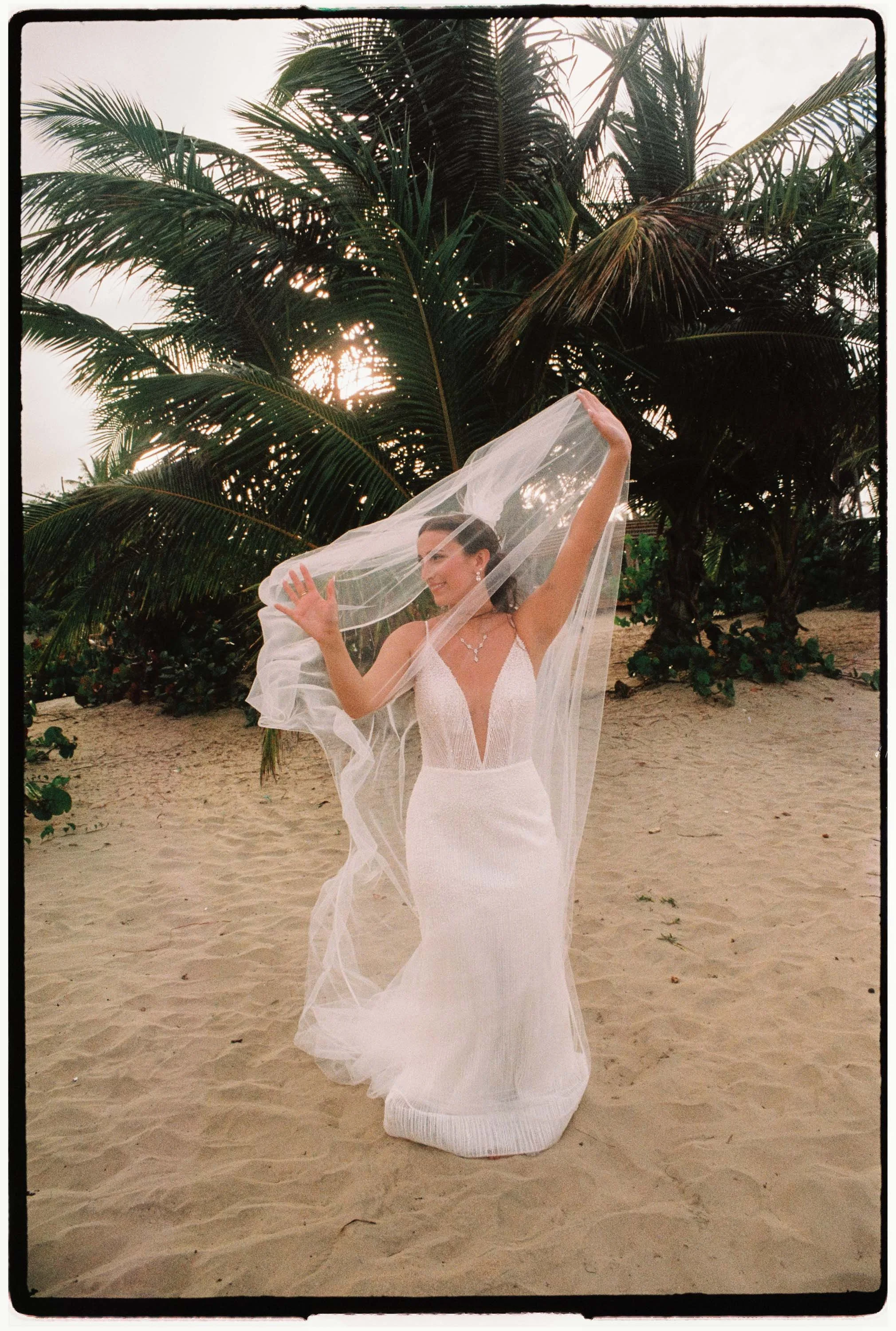 dreams-secrets-esmeralda-punta-cana-dominican-republic-wedding-photographer-miches-adolfo-florentino-photography (156).jpg