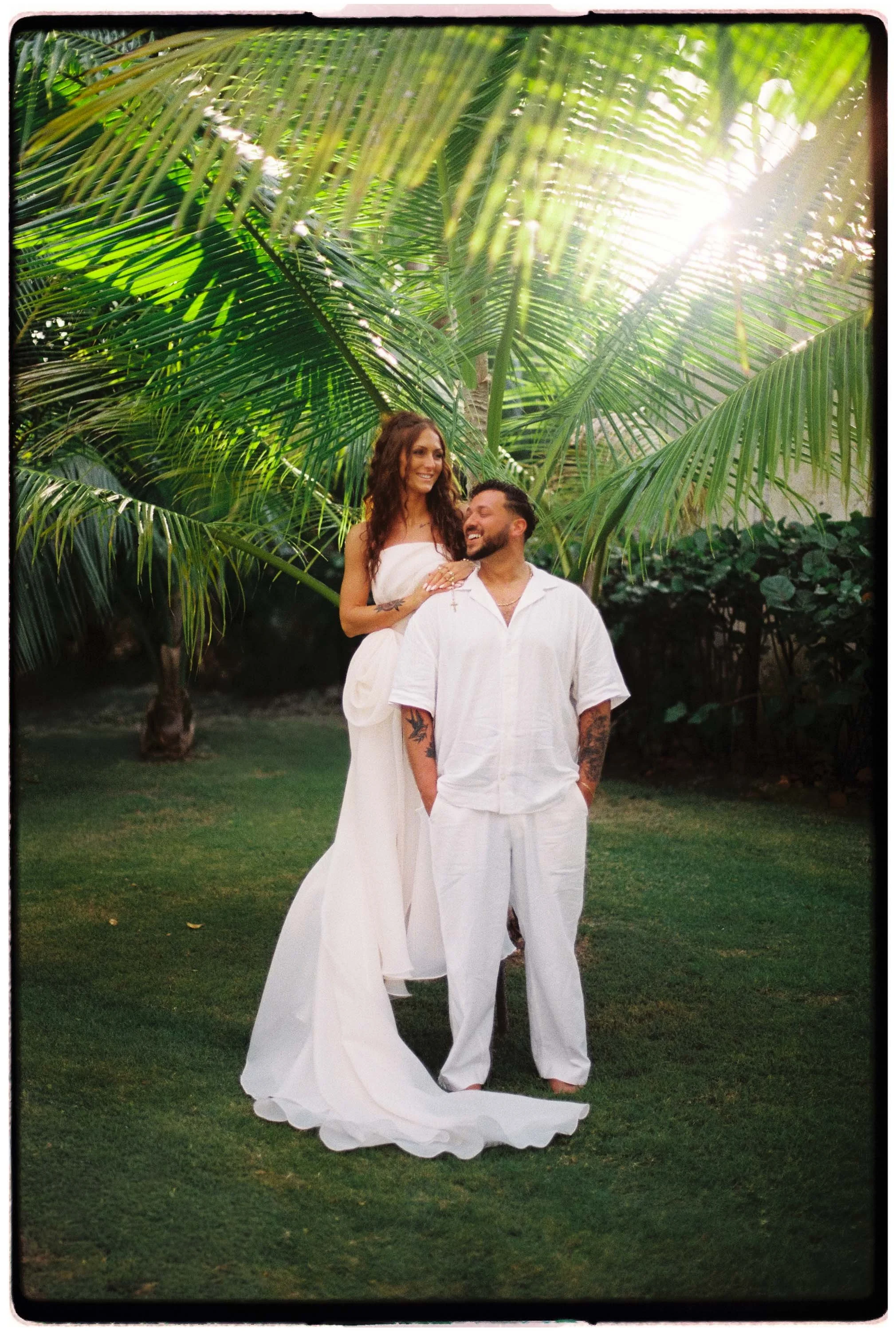 punta-cana-film-wedding-photographer-adolfo-florentino-portraits (32).jpg
