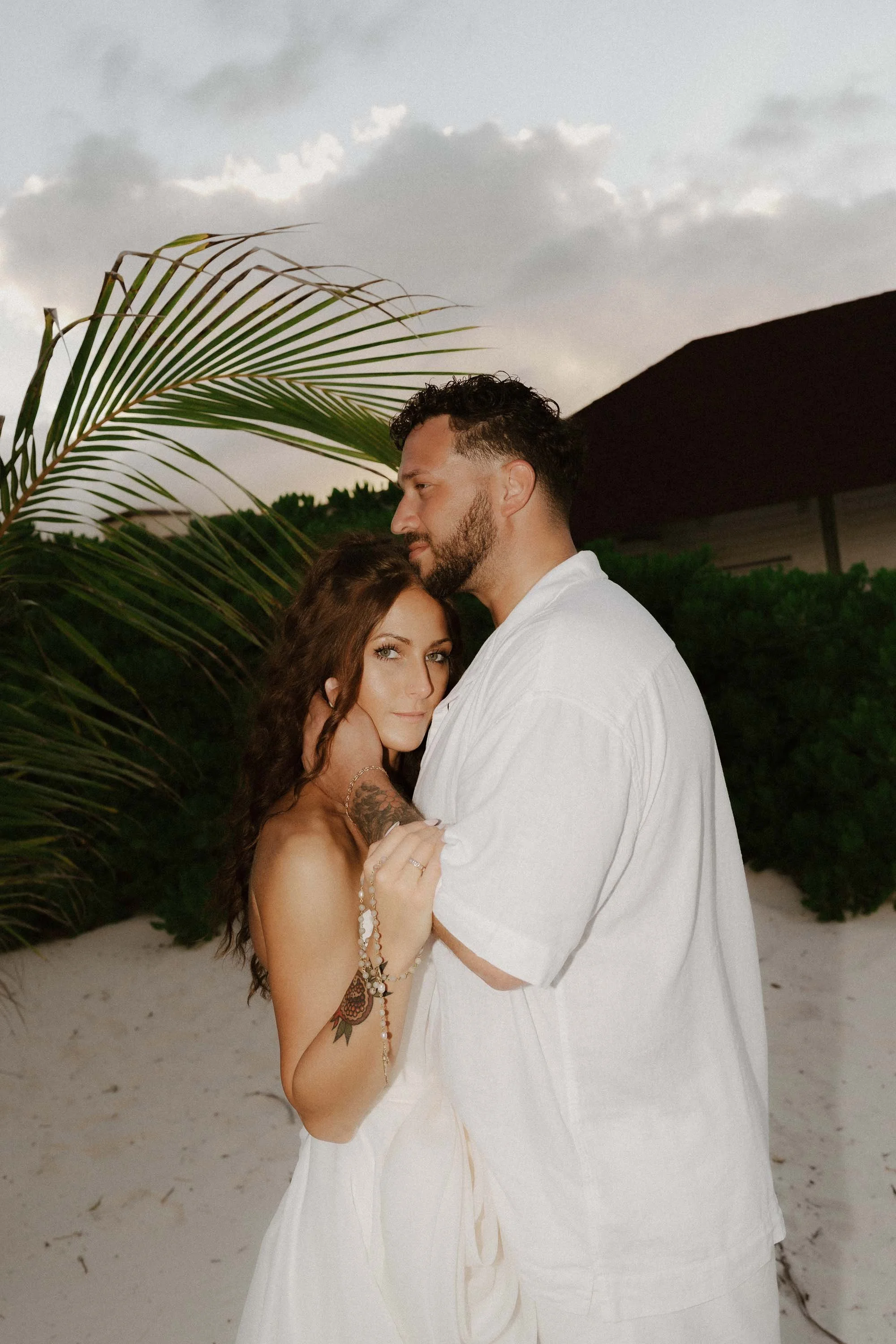 punta-cana-film-wedding-photographer-adolfo-florentino-portraits (45).jpg