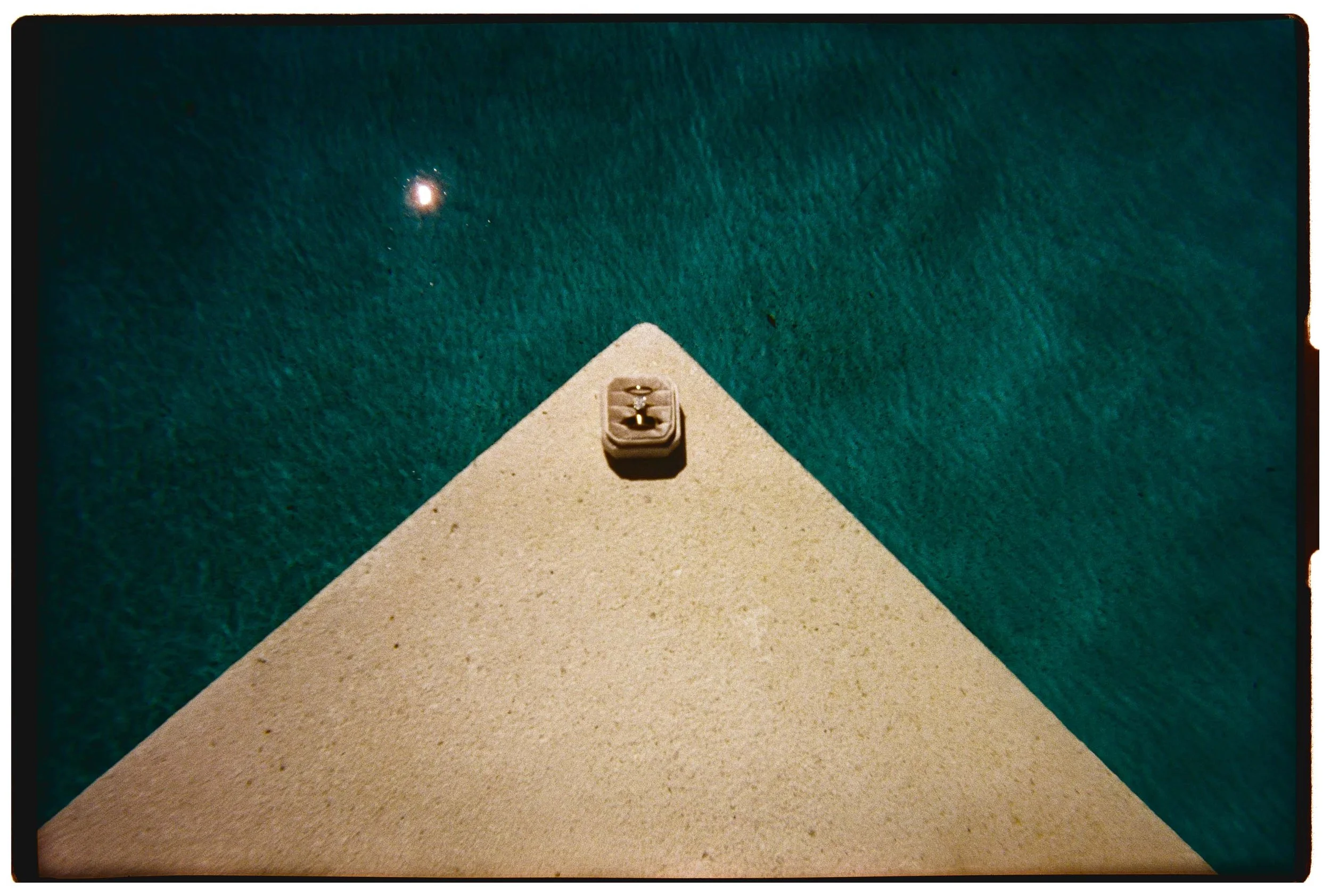 Box ring close to a pool