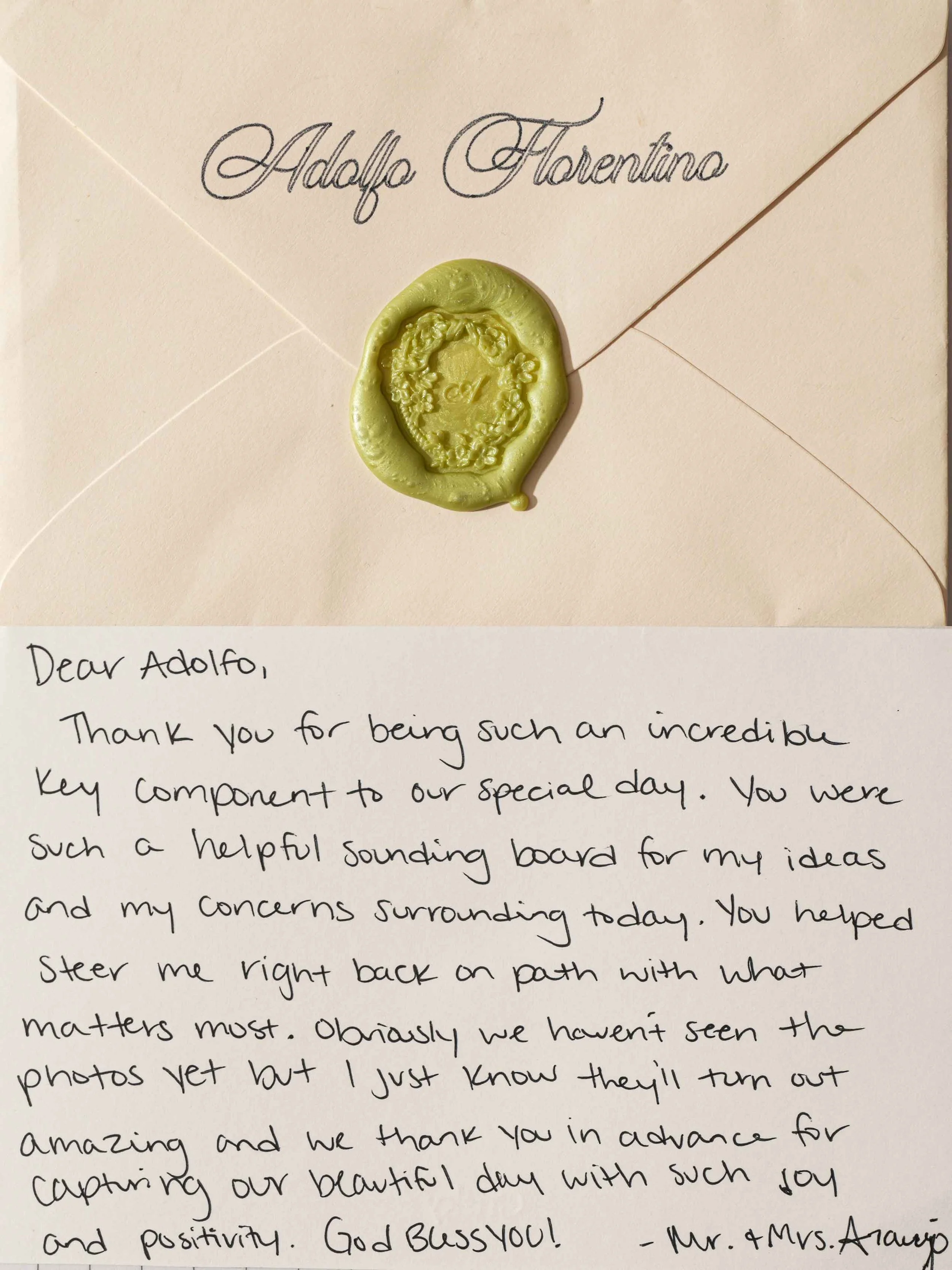 handwritten letter from the couple to the photographer