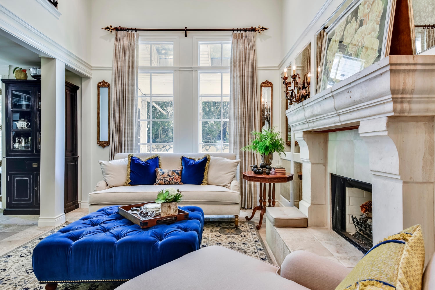Elegant Living Room Interior Design Austin Texas