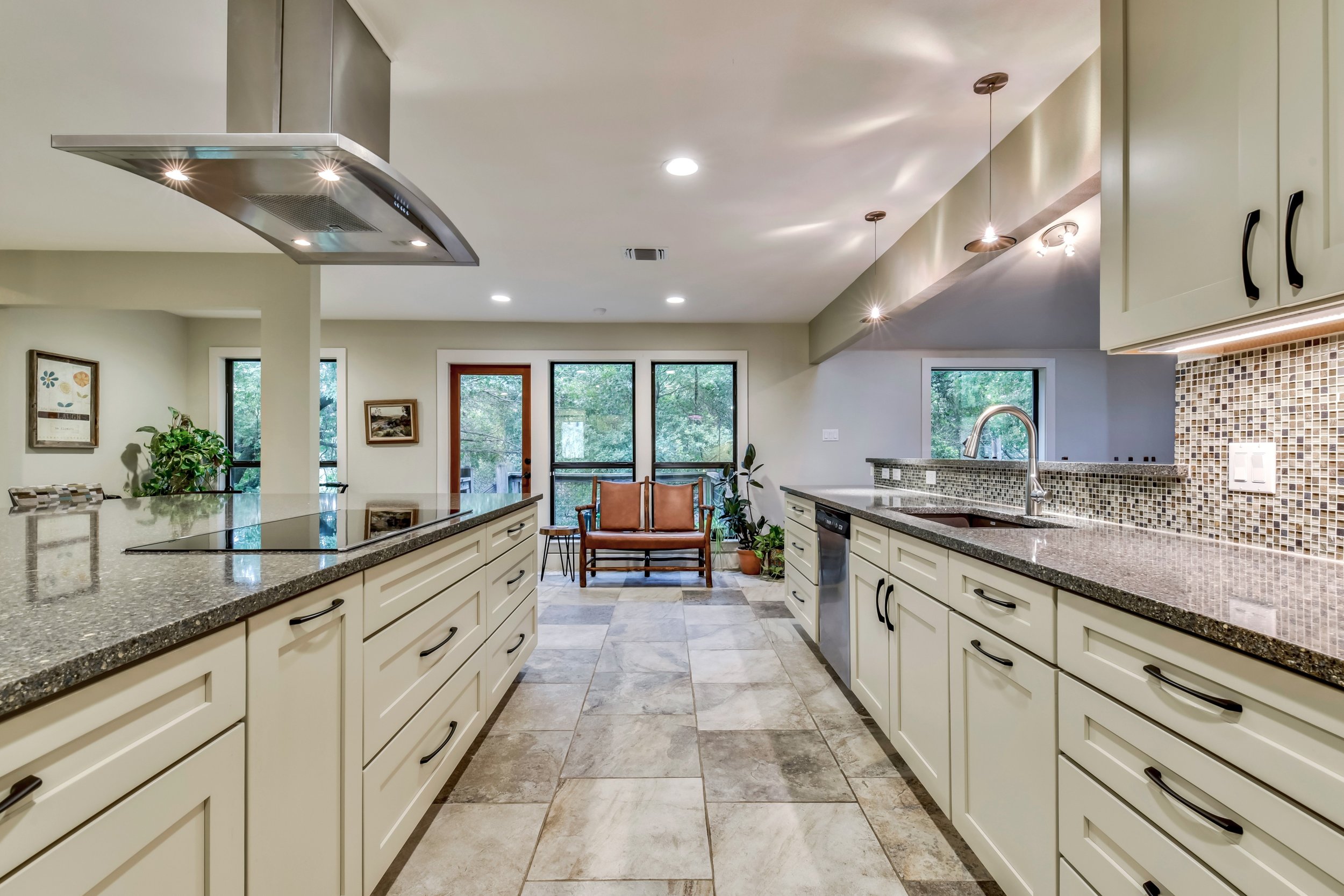 Kitchen Design Remodel with Granite Countertops