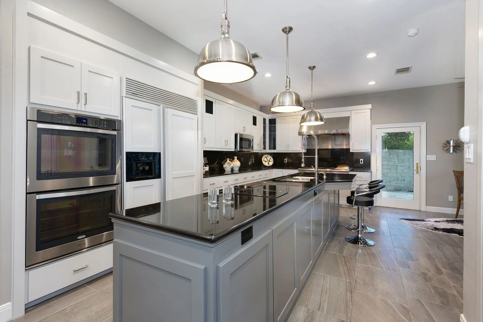 Transitional Westlake Home