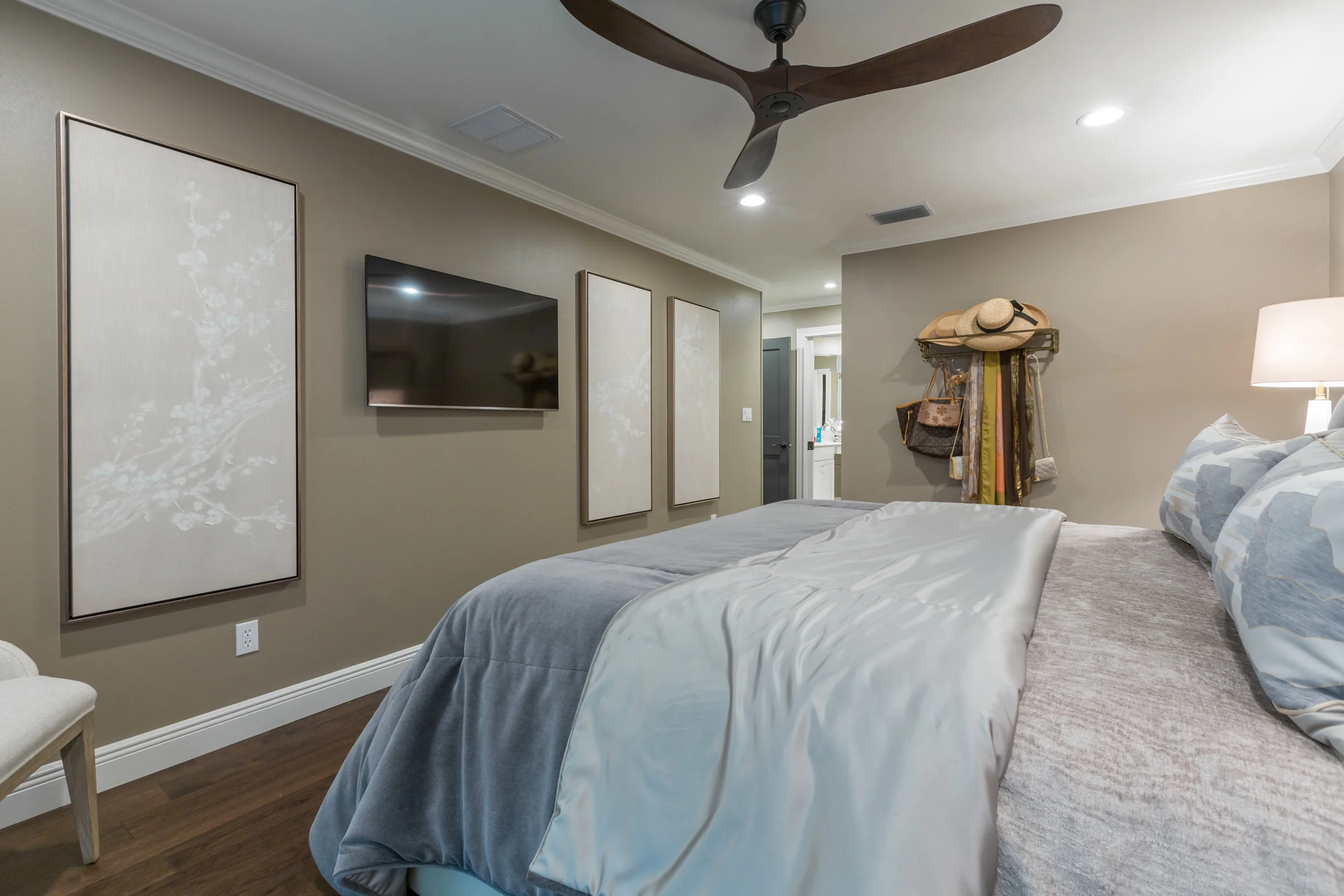 DesignerMasterBedroom.jpg